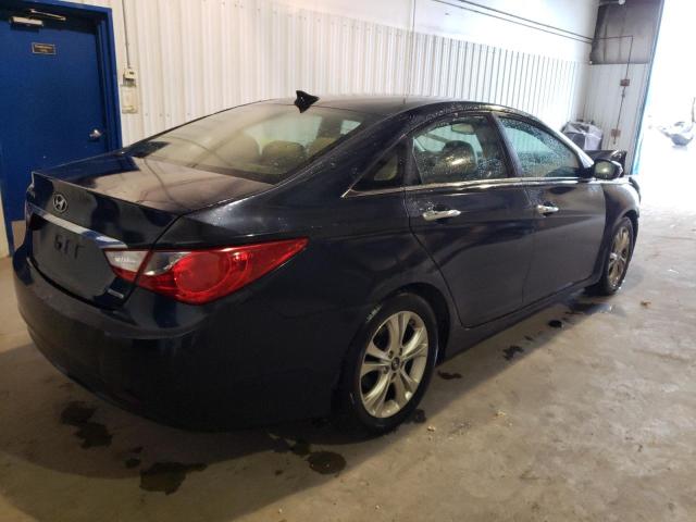Photo 3 from auction – 2013 HYUNDAI SONATA SE with VIN 5NPEC4AC3DH590572