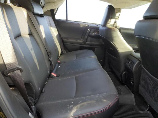 Photo 11 from auction – 2019 TOYOTA 4RUNNER SR with VIN JTEBU5JR8K5664278