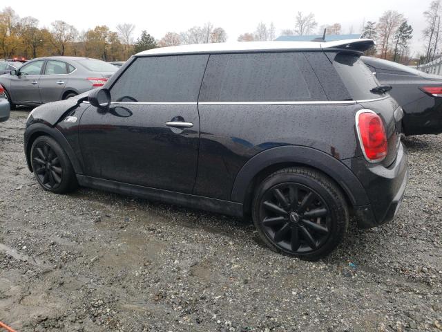 Photo 2 from auction – 2018 MINI COOPER S with VIN WMWXP7C57J2A47333