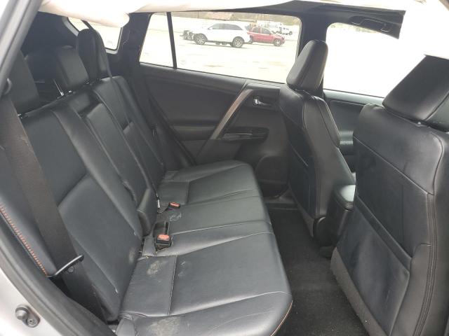 Photo 11 from auction – 2017 TOYOTA RAV4 SE with VIN 2T3NFREV1HW398839