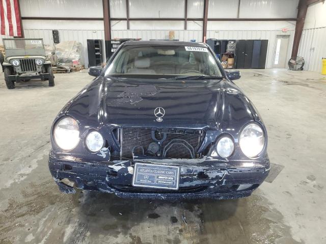 Photo 5 from auction – 2000 MERCEDES-BENZ E 320 with VIN WDBJF65JXYB159145