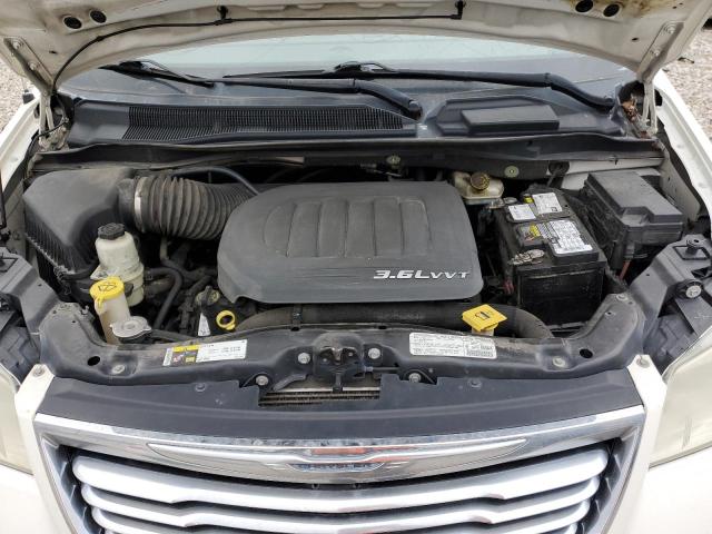 Photo 12 from auction – 2013 CHRYSLER TOWN & COU with VIN 2C4RC1BG4DR705894