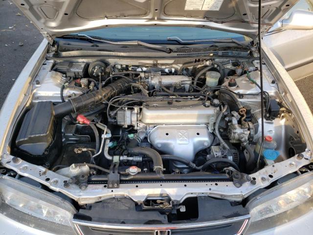 Photo 11 from auction – 1997 HONDA ACCORD LX with VIN 1HGCD5634VA031609