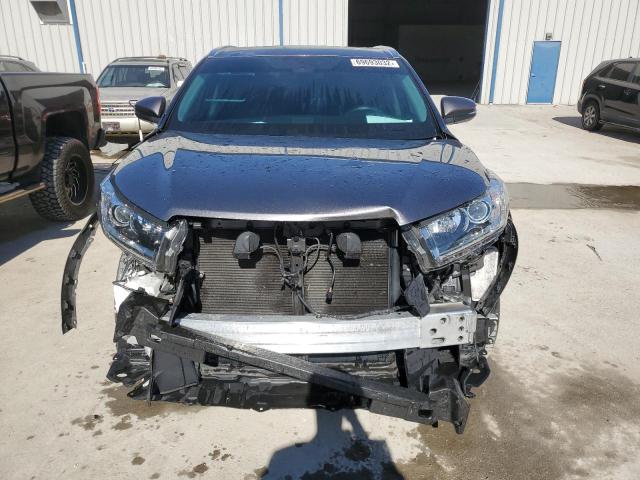 Photo 5 from auction – 2017 TOYOTA HIGHLANDER with VIN 5TDYZRFH9HS227531