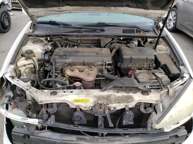 Photo 11 from auction – 2003 TOYOTA CAMRY LE with VIN 4T1BE32K13U216667