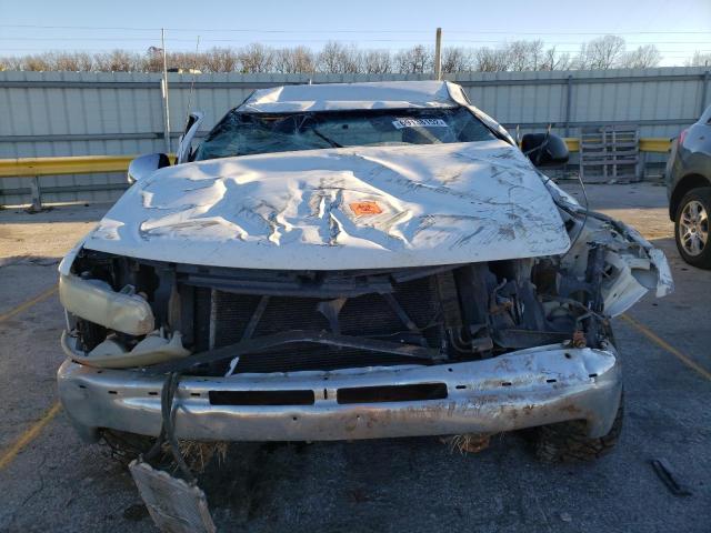 Photo 5 from auction – 2000 CHEVROLET SILVERADO with VIN 1GCEK14V3YE327969