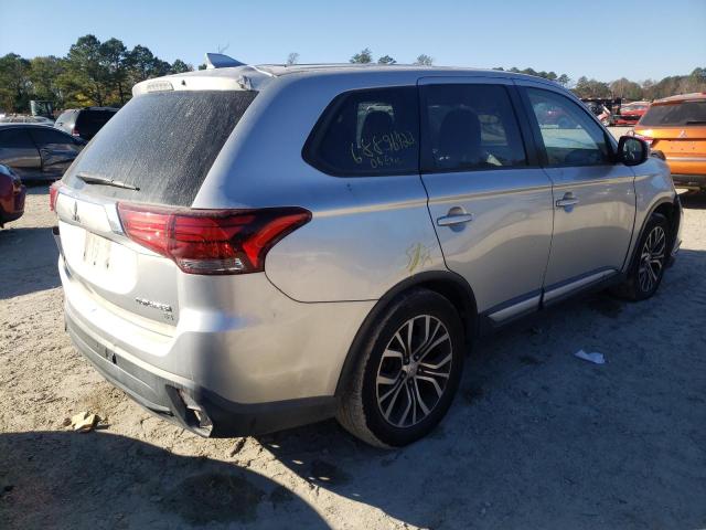 Photo 3 from auction – 2018 MITSUBISHI OUTLANDER with VIN JA4AD3A30JZ016743