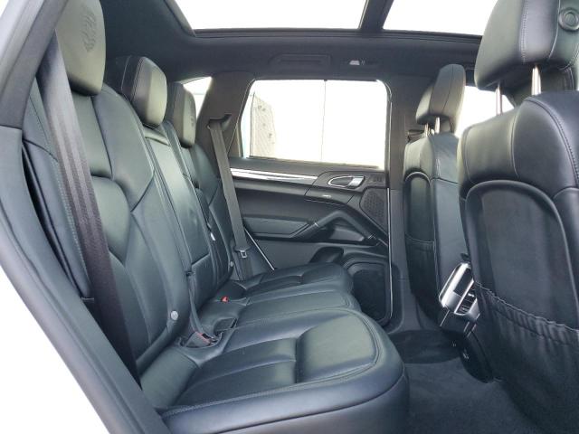 Photo 11 from auction – 2017 PORSCHE CAYENNE with VIN WP1AA2A27HKA88119