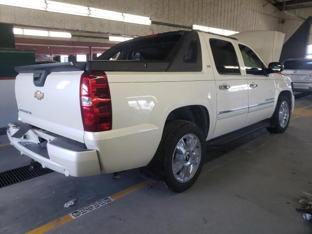 Photo 3 from auction – 2010 CHEVROLET AVALANCHE with VIN 3GNVKGE08AG177028