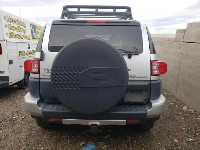 Photo 6 from auction – 2007 TOYOTA FJ CRUISER with VIN JTEBU11F770100947
