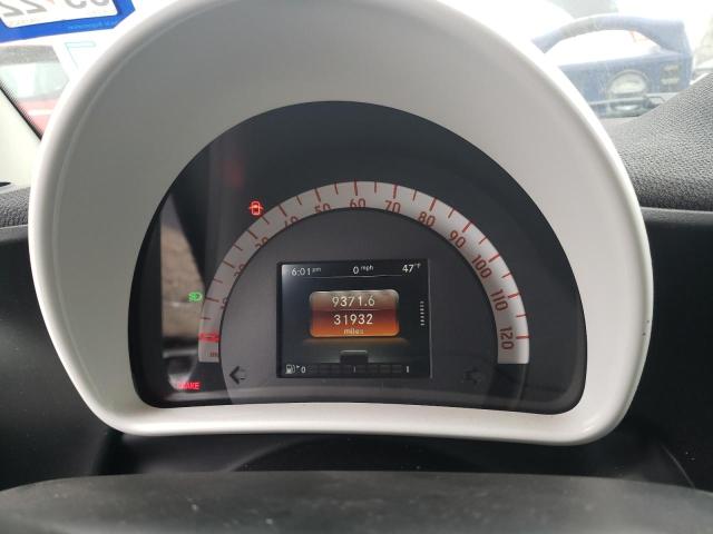 Photo 9 from auction – 2016 SMART FORTWO with VIN WMEFJ5DA3GK153253