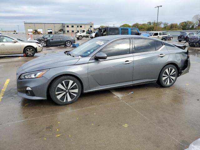 NISSAN ALTIMA SL 2019 with VIN 1N4BL4EV3KC111175 - Photo from auction