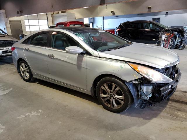Photo 4 from auction – 2013 HYUNDAI SONATA SE with VIN 5NPEC4AC8DH646277