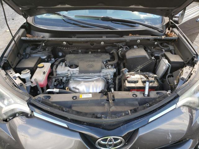 Photo 12 from auction – 2016 TOYOTA RAV4 XLE with VIN 2T3RFREV2GW499727