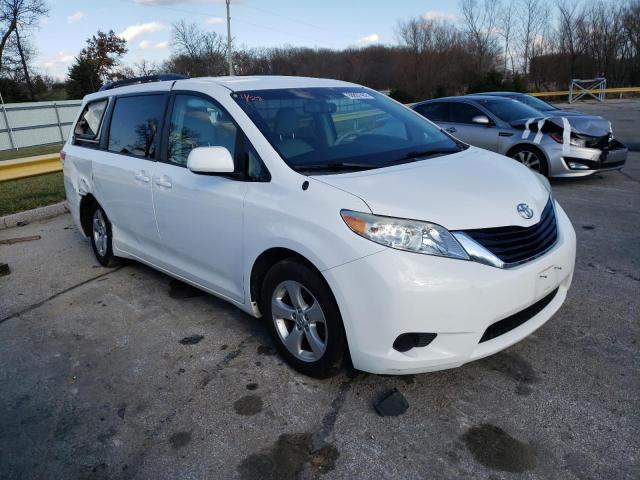 Photo 4 from auction – 2014 TOYOTA SIENNA LE with VIN 5TDKK3DC8ES416990