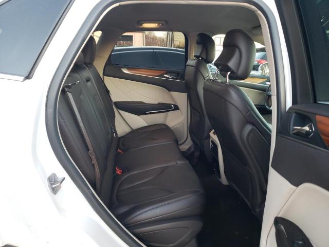 Photo 10 from auction – 2019 LINCOLN MKC SELECT with VIN 5LMCJ2C96KUL46400