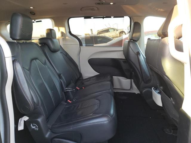 Photo 11 from auction – 2018 CHRYSLER PACIFICA T with VIN 2C4RC1BG3JR107307