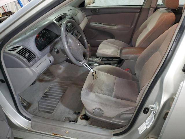 Photo 7 from auction – 2002 TOYOTA CAMRY LE with VIN 4T1BE32K92U045696