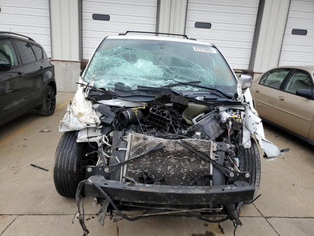 Photo 5 from auction – 2012 CHRYSLER TOWN & COU with VIN 2C4RC1CG4CR287687