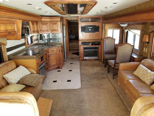 Photo 6 from auction – 2005 TRAV MOTOR HOME with VIN 4VZAT1C985C049687
