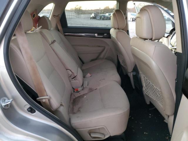 Photo 10 from auction – 2015 KIA SORENTO LX with VIN 5XYKTDA76FG648576