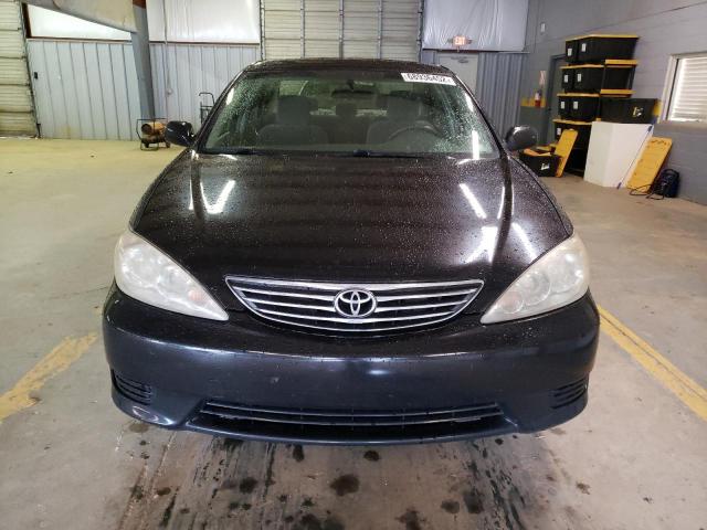 Photo 5 from auction – 2006 TOYOTA CAMRY LE with VIN JTDBE30K063059571