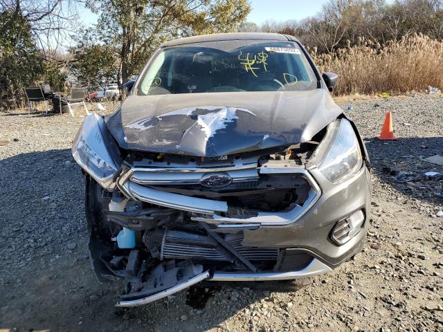 Photo 5 from auction – 2017 FORD ESCAPE SE with VIN 1FMCU0G91HUC03338