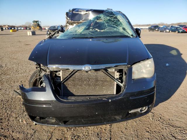 Photo 5 from auction – 2008 CHRYSLER TOWN & COU with VIN 2A8HR54P38R701350