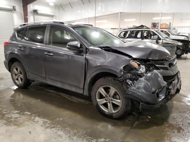 Photo 4 from auction – 2015 TOYOTA RAV4 XLE with VIN JTMRFREV1FJ022574