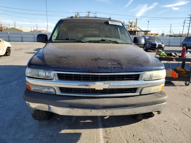 Photo 5 from auction – 2004 CHEVROLET SUBURBAN C with VIN 3GNEC16TX4G317703