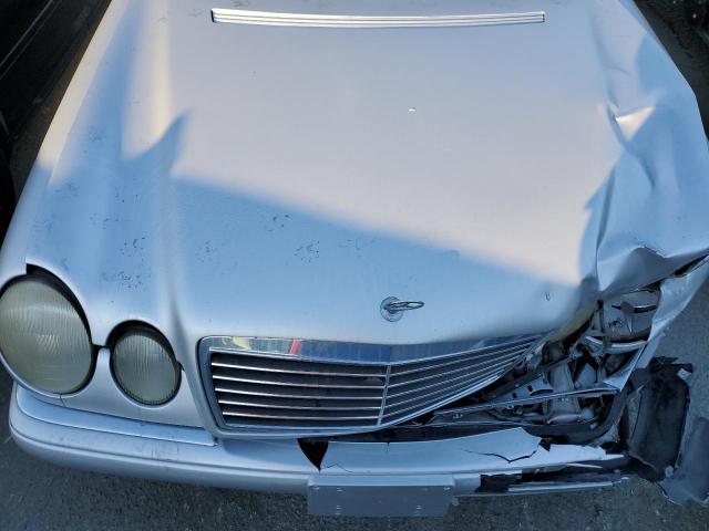 Photo 11 from auction – 1999 MERCEDES-BENZ E 320 with VIN WDBJF65H6XA876305