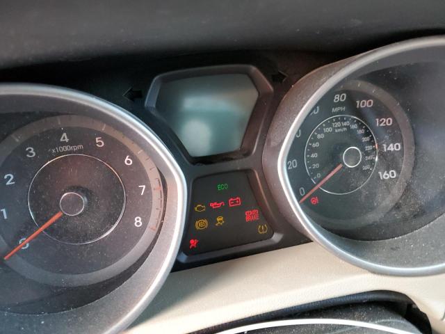 Photo 9 from auction – 2016 HYUNDAI ELANTRA SE with VIN 5NPDH4AE1GH797741