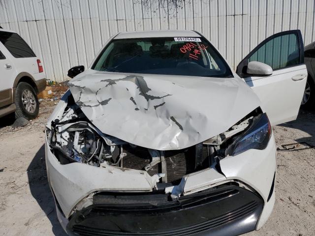 Photo 5 from auction – 2018 TOYOTA COROLLA L with VIN 5YFBURHE1JP800881