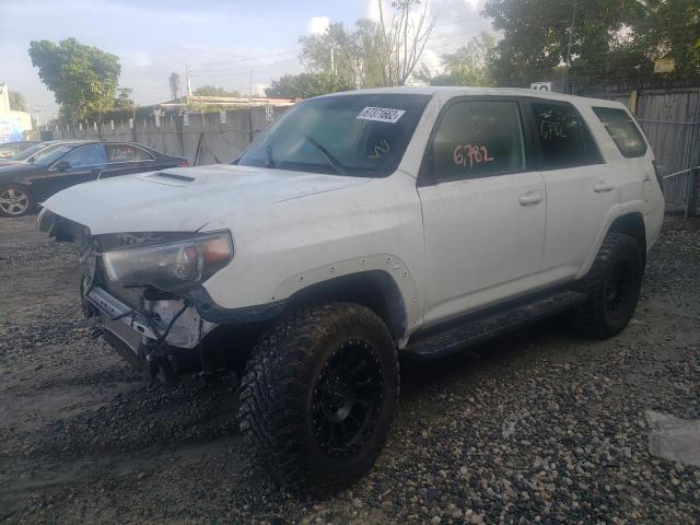 TOYOTA 4RUNNER SR 2019 with VIN JTEBU5JR0K5735618 - Photo from auction