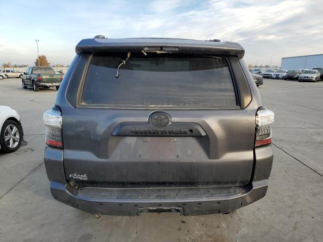 Photo 6 from auction – 2018 TOYOTA 4RUNNER SR with VIN JTEBU5JR8J5486757