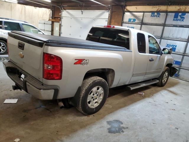 Photo 3 from auction – 2013 CHEVROLET SILVERADO with VIN 1GCRKSE79DZ354944