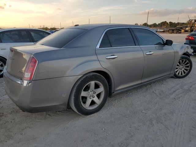 Photo 3 from auction – 2014 CHRYSLER 300 with VIN 2C3CCAAG2EH200231