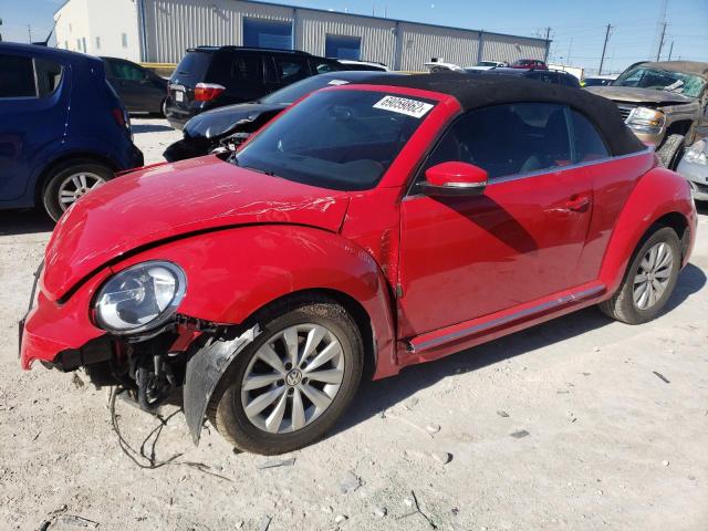 VOLKSWAGEN BEETLE S 2018 with VIN 3VW5DAAT5JM516066 - Photo from auction