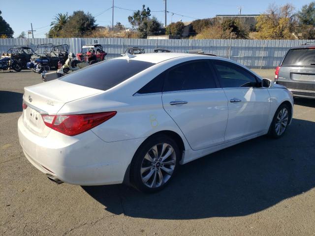 Photo 3 from auction – 2011 HYUNDAI SONATA SE with VIN 5NPEC4AC1BH198848