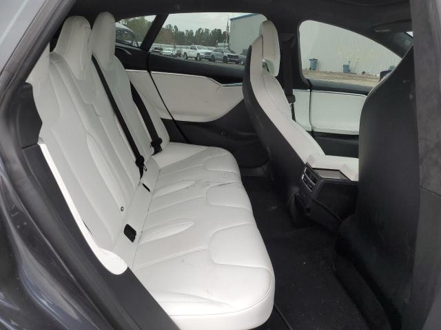 Photo 10 from auction – 2017 TESLA MODEL S with VIN 5YJSA1E17HF196111