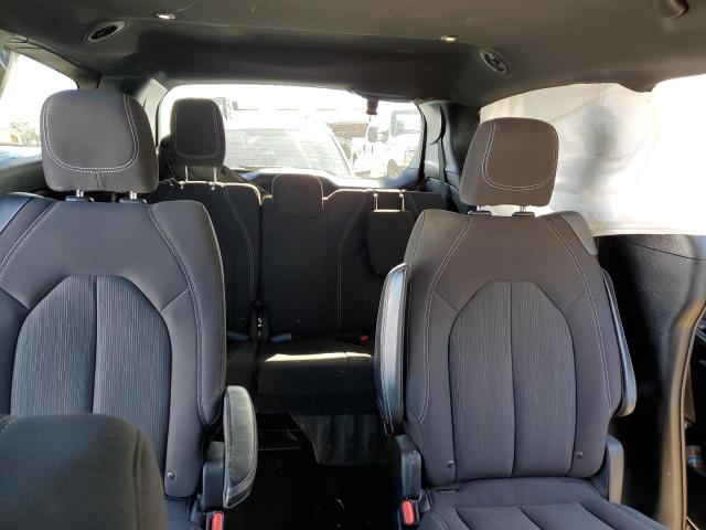 Photo 10 from auction – 2018 CHRYSLER PACIFICA T with VIN 2C4RC1FG5JR357271