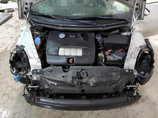 Photo 11 from auction – 2003 VOLKSWAGEN NEW BEETLE with VIN 3VWCK21Y03M315046