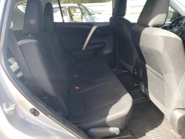 Photo 11 from auction – 2017 TOYOTA RAV4 LE with VIN 2T3BFREV5HW616977