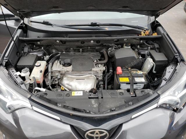 Photo 11 from auction – 2017 TOYOTA RAV4 XLE with VIN JTMRFREV8HJ128586