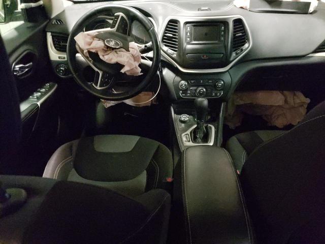 Photo 8 from auction – 2018 JEEP CHEROKEE L with VIN 1C4PJMCB5JD557934