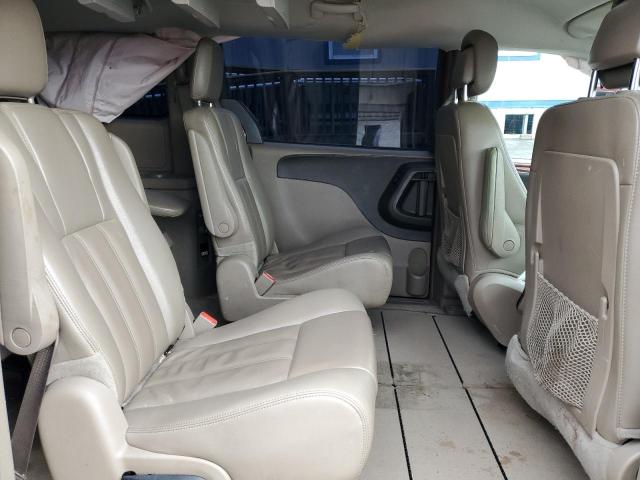 Photo 11 from auction – 2013 CHRYSLER TOWN & COU with VIN 2C4RC1BGXDR632112