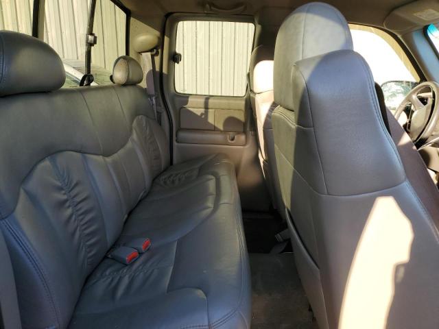 Photo 10 from auction – 2002 CHEVROLET SILVERADO with VIN 1GCEK19T42E203725