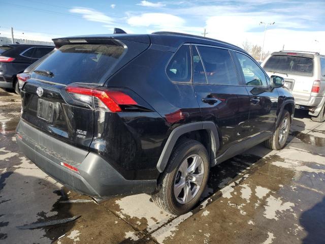 Photo 3 from auction – 2021 TOYOTA RAV4 XLE with VIN 2T3P1RFVXMC173868