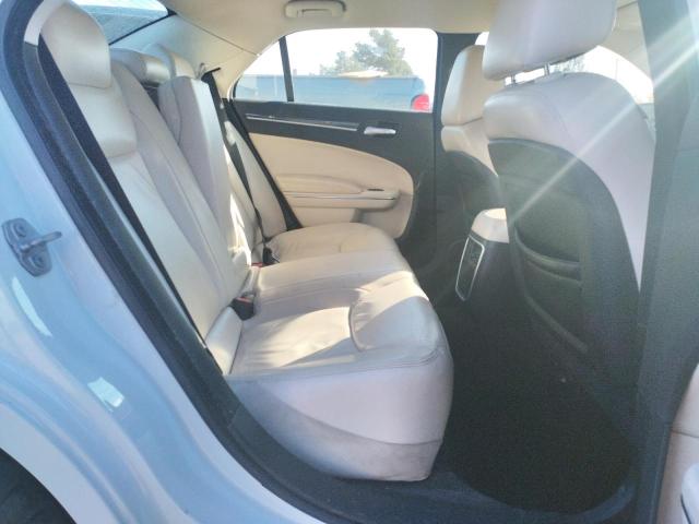 Photo 10 from auction – 2017 CHRYSLER 300 LIMITE with VIN 2C3CCAAG1HH599654