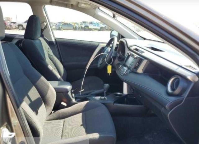 Photo 5 from auction – 2014 TOYOTA RAV4 XLE with VIN JTMWFREV6ED039449